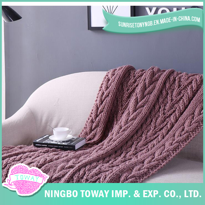 China Warming Knee Throw Cable Patterns Chunky Knit Blanket