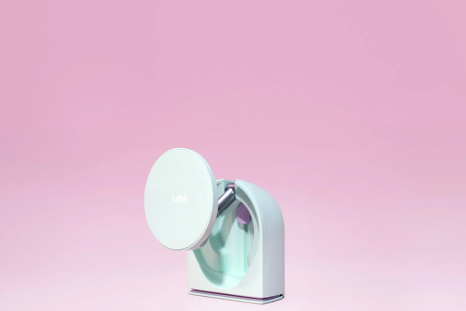 Универсальный держатель для телефона в машину и на стол