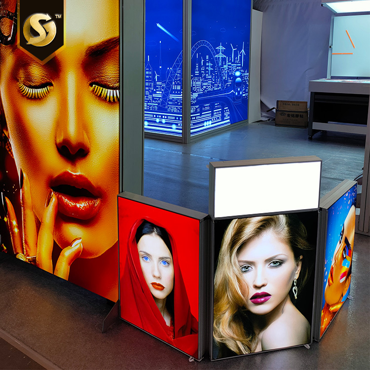 Fashionable Aluminium Profile Billboard with Fabric Poster.