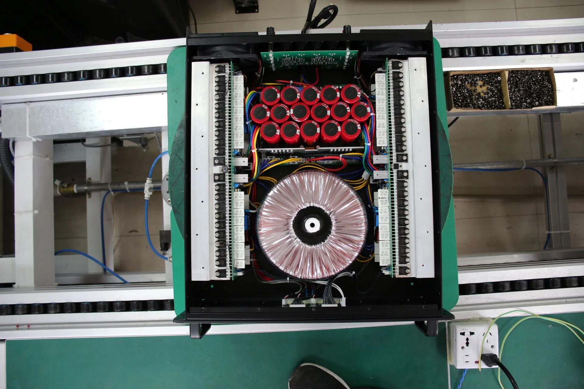 3u 4*1200W Stage Master Class H Stereo High 4 Channel Power Amplifier