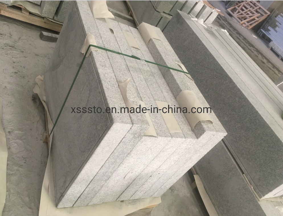 Natural Stone Bush-Hammered G602 Granite Post Caps