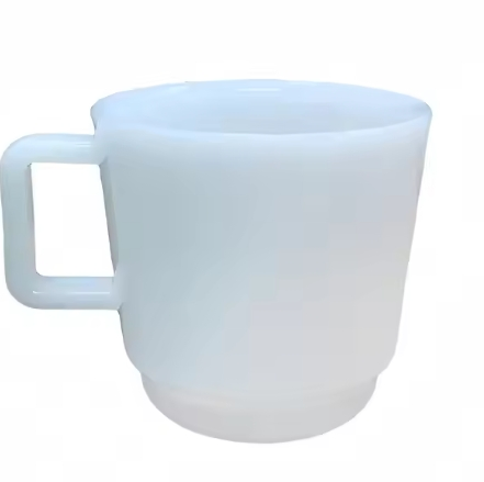 Керамические кружки для детей с праздничным дизайном