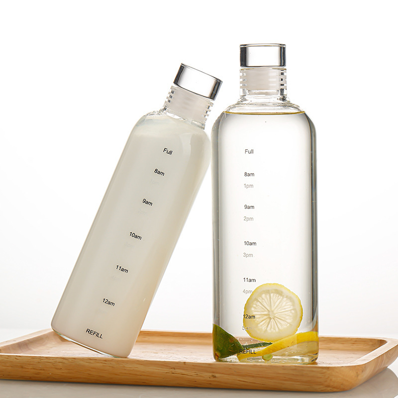 Portable Clear Borosilicate Glass Water Bottle 300ml 500ml 750ml with Modern Plastic Cap for Party Drinking