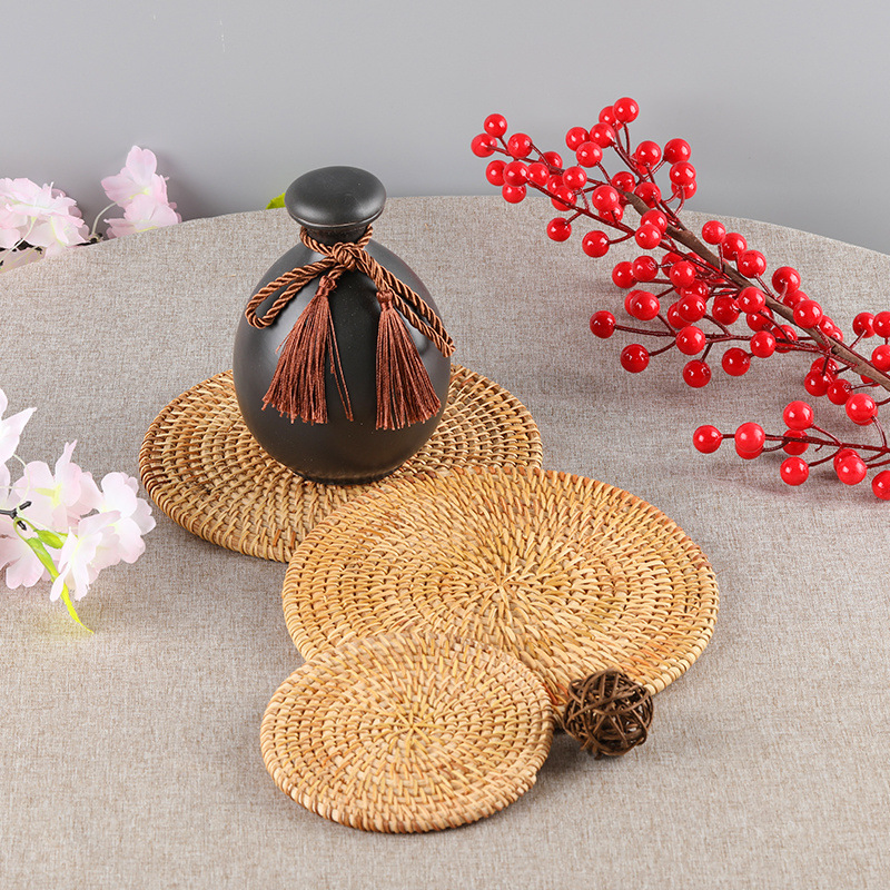 Handmade Rattan Woven Heat-Insulating Table Rattan Decor Placemats