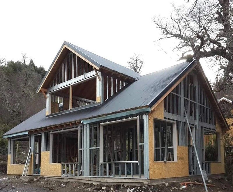 Metal Frame Prefabricated Multi-Layer Prefab Factory Steel Structure for Workshop/Warehouse Building Material Prefabricated House