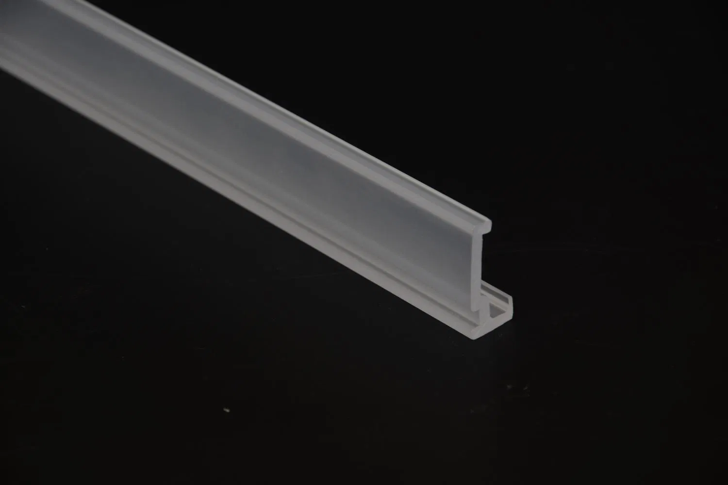 PVC Extrusion for Plastic Tile and Plastic Roof