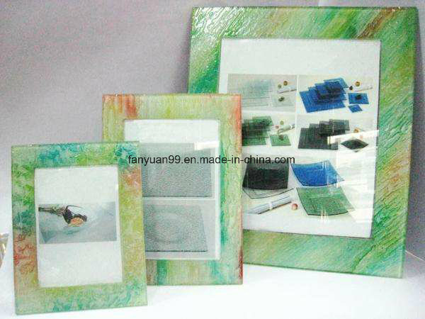 Anti Glare Glass/Anti Reflective Glass/Clear Float Glass Cut Size 2mm on Picture Frame