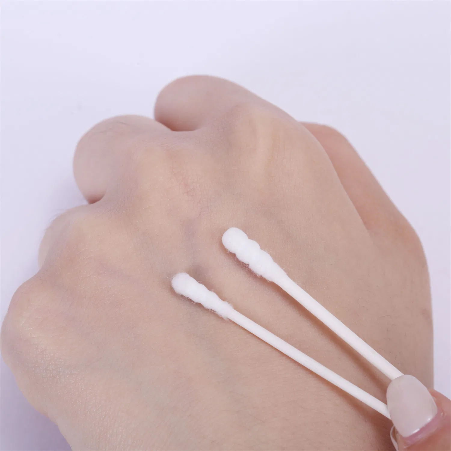 Bebe Double Spiral Head Cotton Swabs Disposable Super-Fine Paper Stick Cotton Buds for Traveling