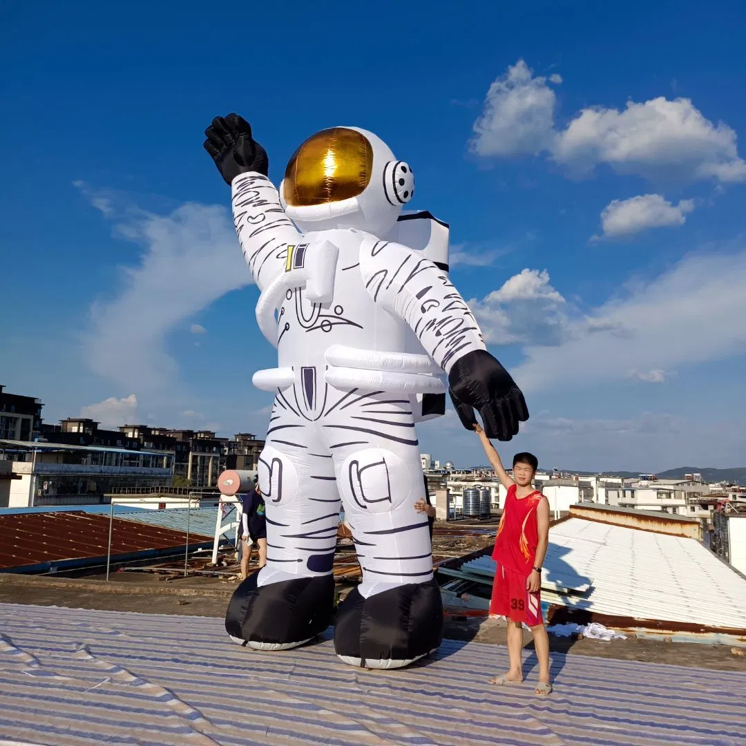 Giant 5m H Inflatable Spaceman Astronaut Character with Air Blower for Advertising Decoration