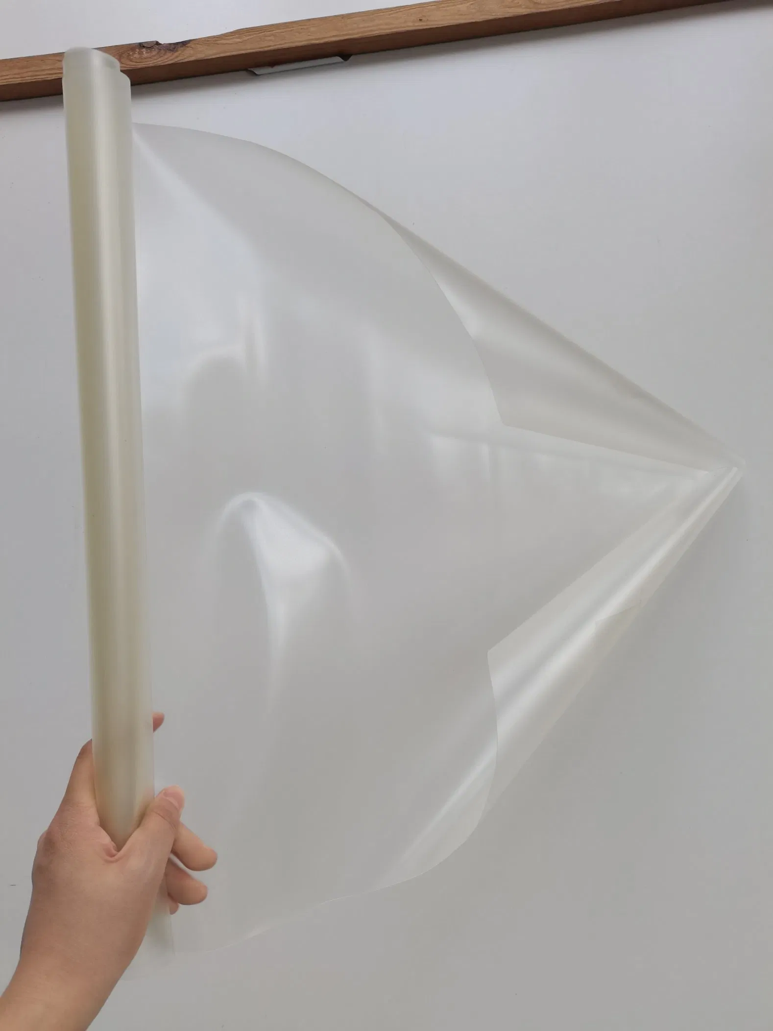 Hot Sale Manufactured 0.3mm 0.5mm 0.7mm Whole Thickness PVC Wear Resisting Layer for Spc Lvt Flooring Production