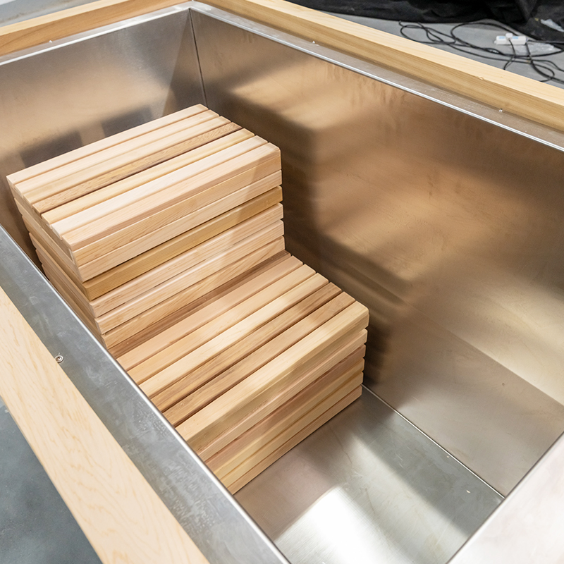 Ванна для ледяных ванн с системой охлаждения и нагрева