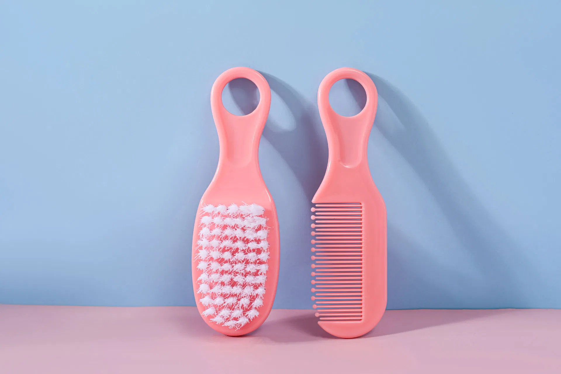 2Pcs/Set Baby Portable Newborn Toddlers Soft Hair Brush