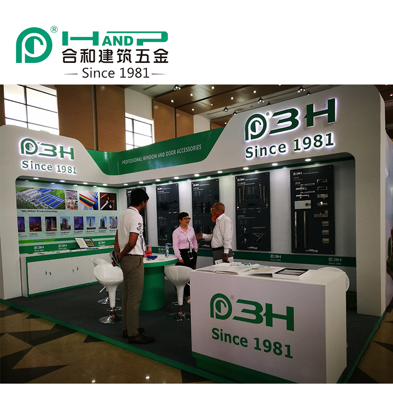 Aluminum Sliding Window and Door Hardware Accessories Sliver Touch Lock