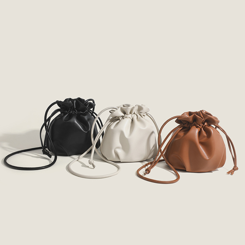 Portable Large Capacity Toiletry Bag Waterproof Lazy Drawstring Makeup Storage Bag