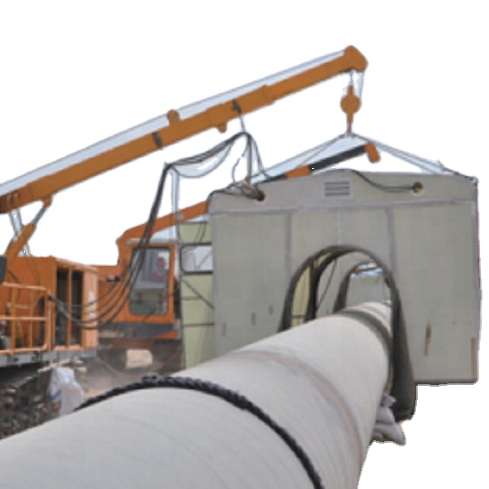 Wind Shelter and Wind Shed Mobile Home on Field Pipeline Construction Site