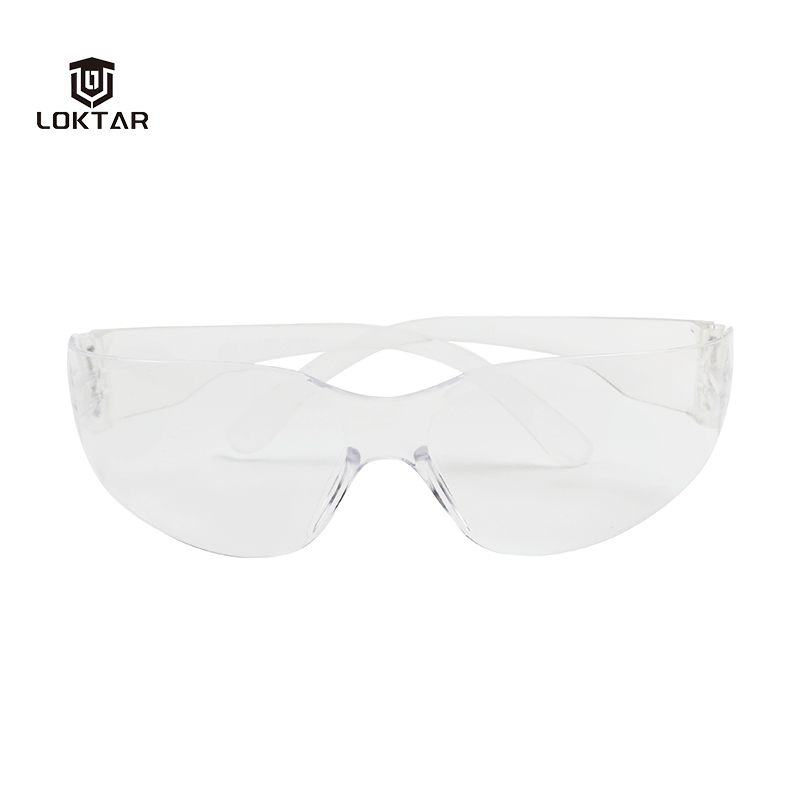 Safety Glasses with Fog-Resistant Coating for Better Visibility