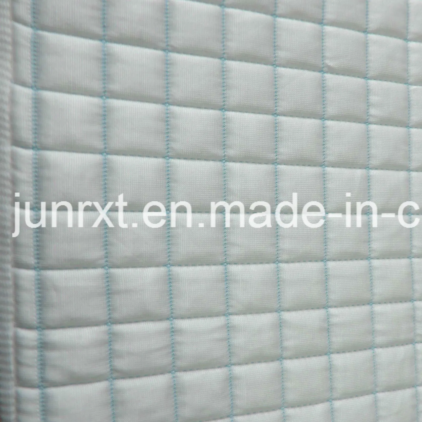 Sfactory Direct Sale New Style Super Cool Hand Feeling Waterproof Mattress Protector