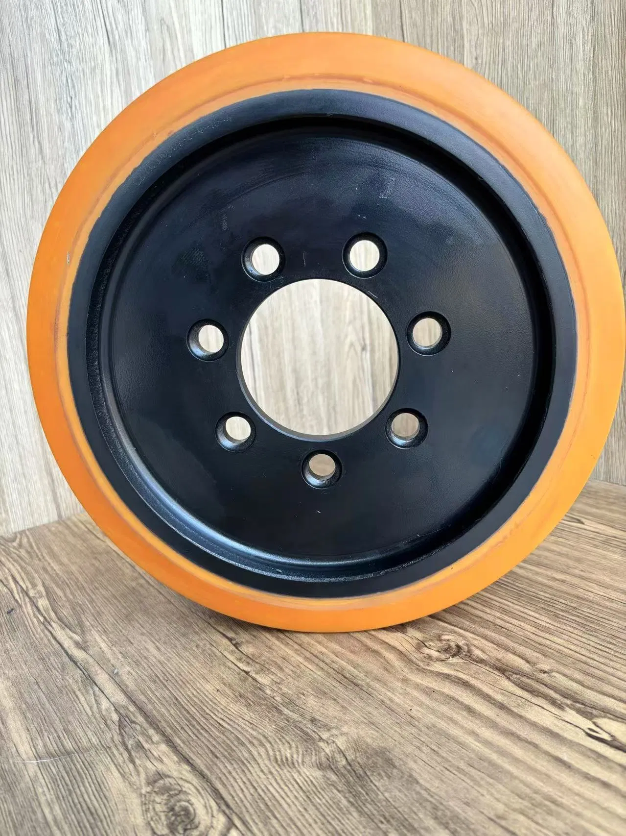 Ведущее полиуретановое колесо для погрузчика Xilin, Linde, Hyster, Mima
