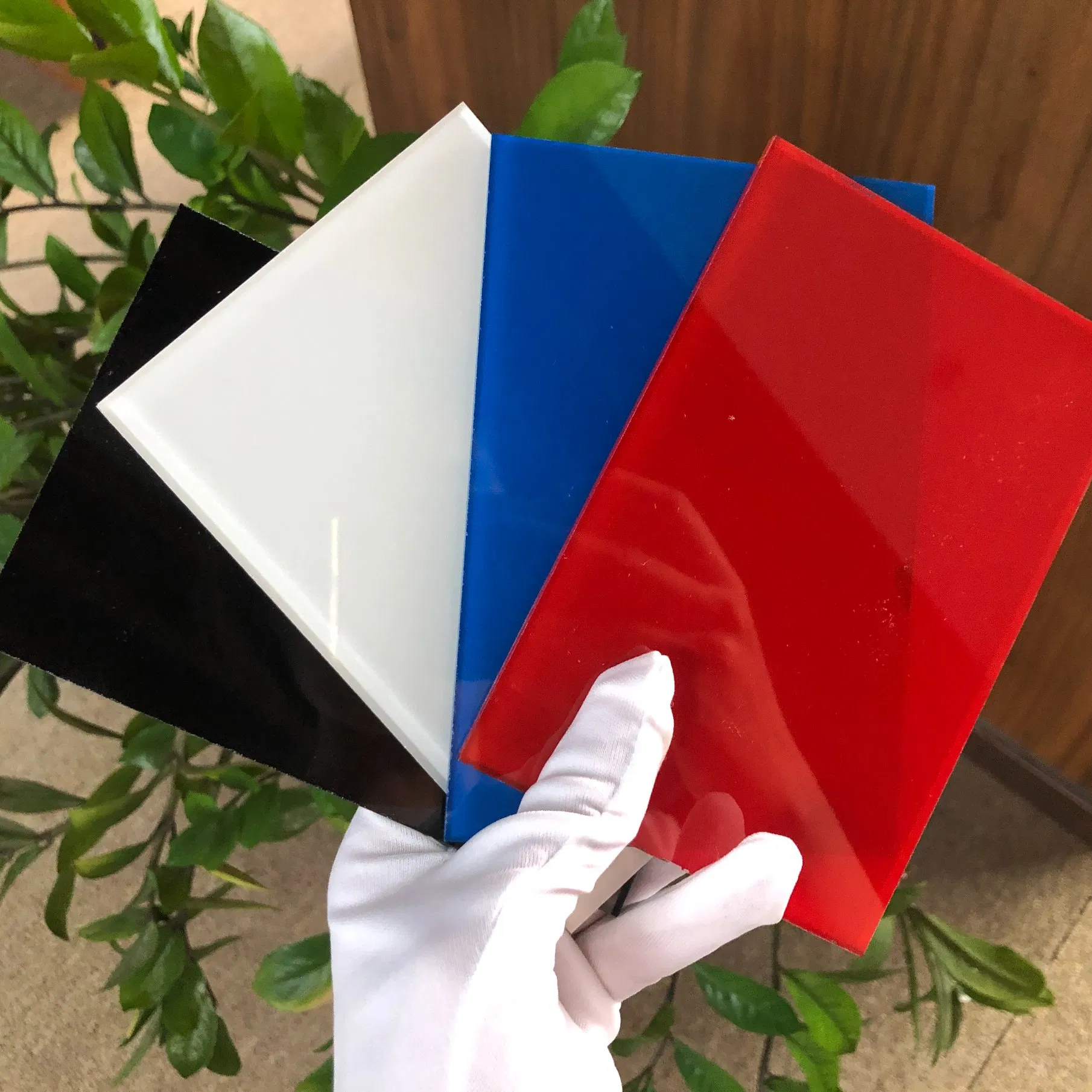 High End Extra White/Black/Red/Blue Painted Glass for Building with Factory Price