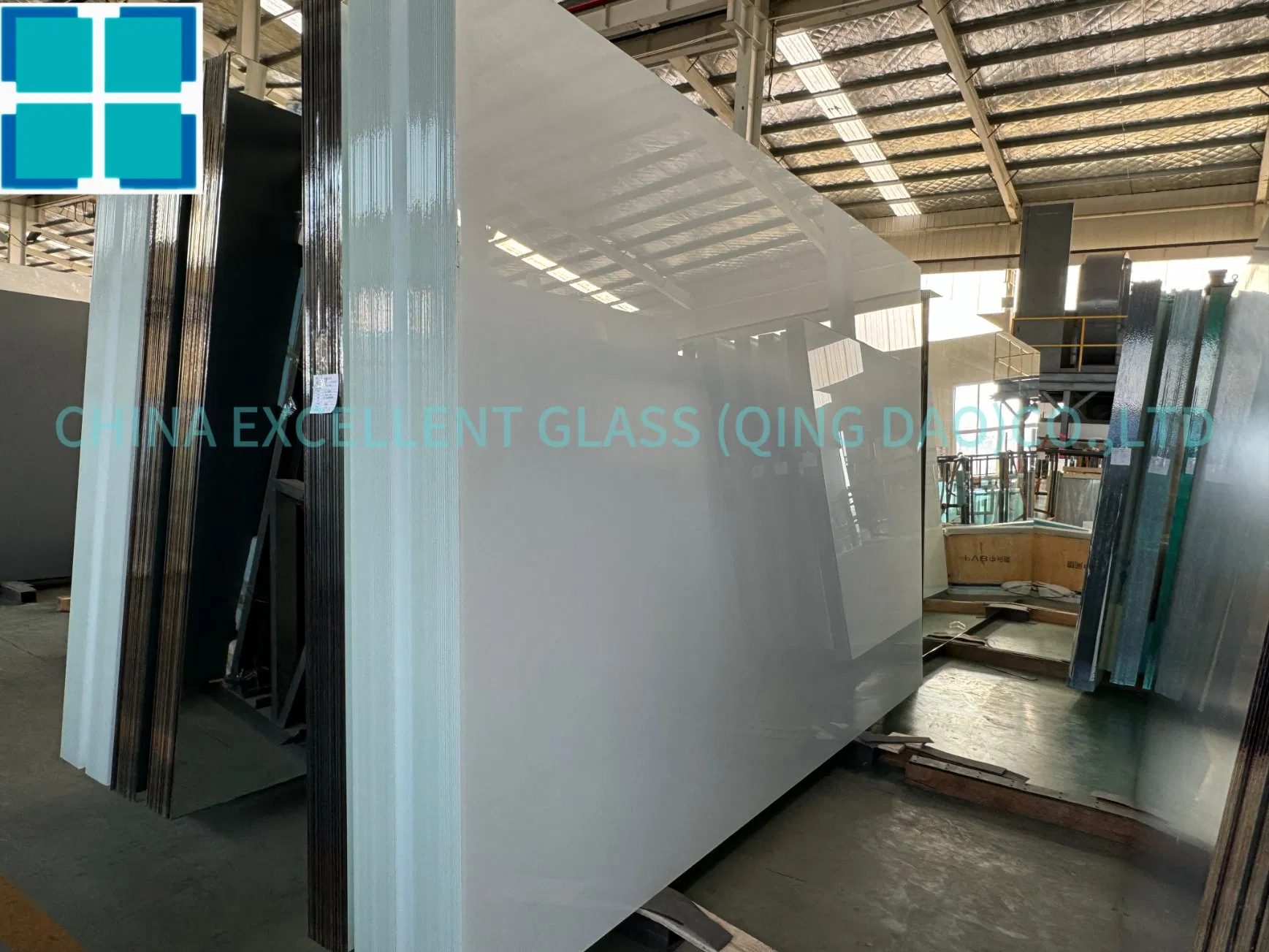 China Wholesale Solid Colors Back Painted Glass Lacquered Glass in Excellent Glass
