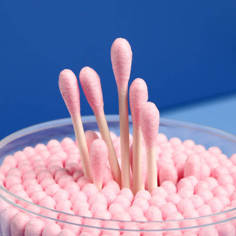 a Box of 20o Colored Cotton Swabs in a Highly Transparent Box.