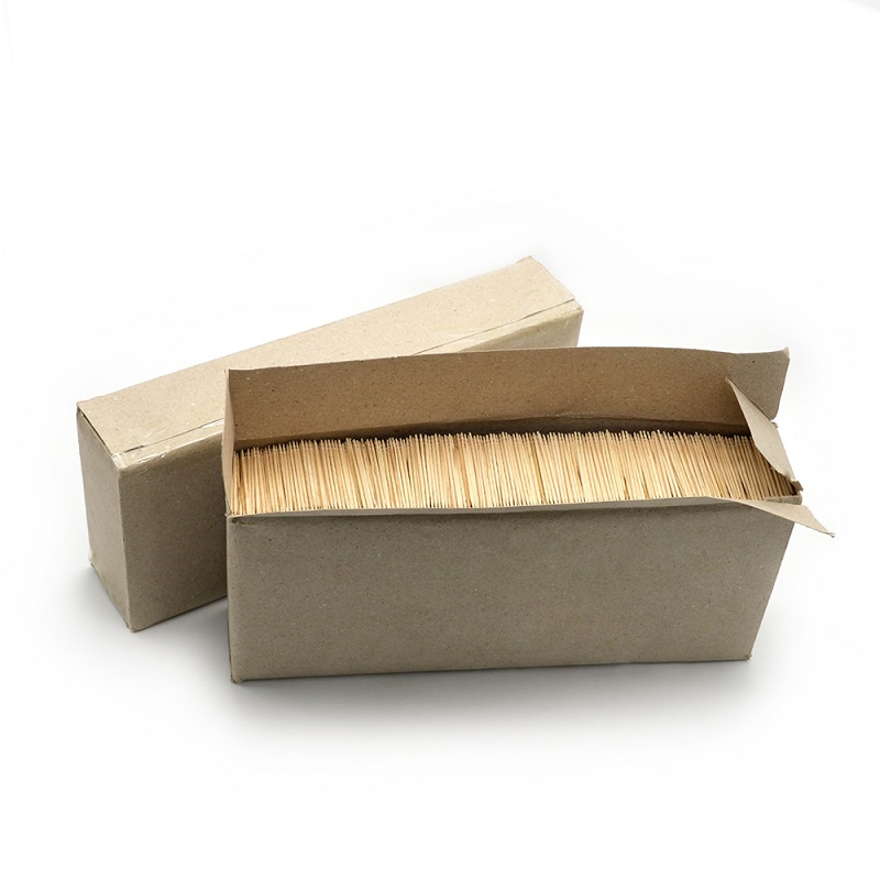 Disposable Cocktail Fruit Toothpicks with Two Tips Are Neatly Wrapped in Paper