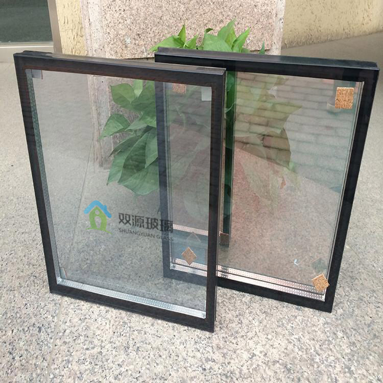 China Factory 30 mm Hollow Hollow Tempered Glass for Commercial Buildings