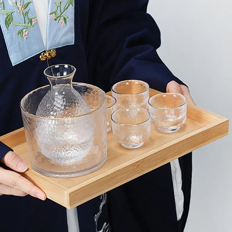 Japanese Stype Clear Hammer Glass Wine Decanter Set with 4 Glasses