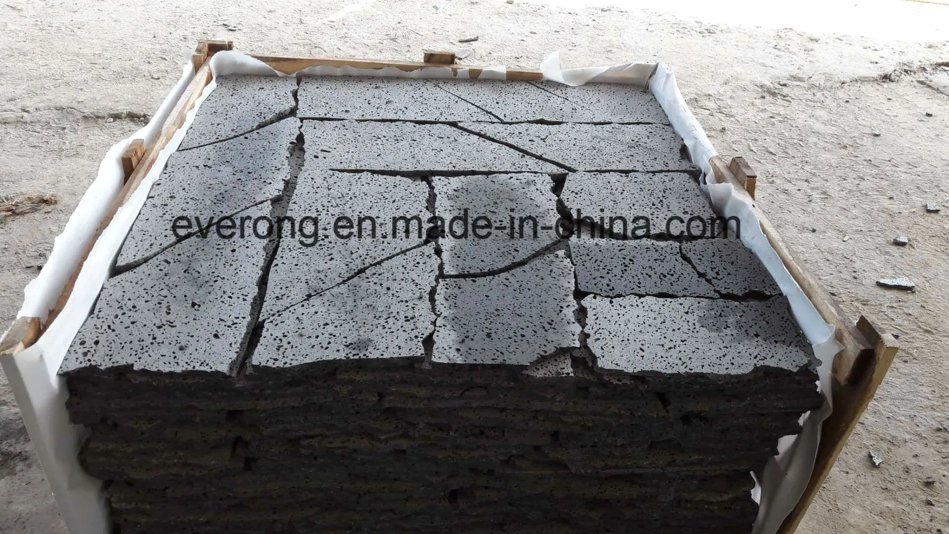 Natural Random Shape Lava Stone for Garden Step, Patio Landscaping