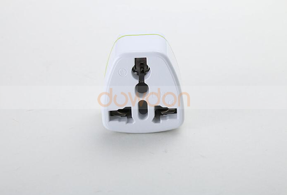 Адаптер-переходник для розеток США, Японии, Канады