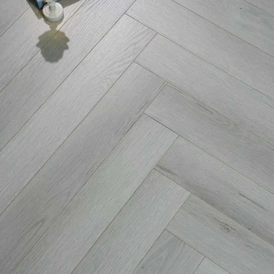 Home Decor 8mm 10mm 12mm Herringbone Laminate Flooring Waterproof