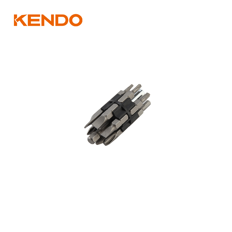 Kendo 14 PC CRV Ratchet Screwdriver Set with Replaceable Bits