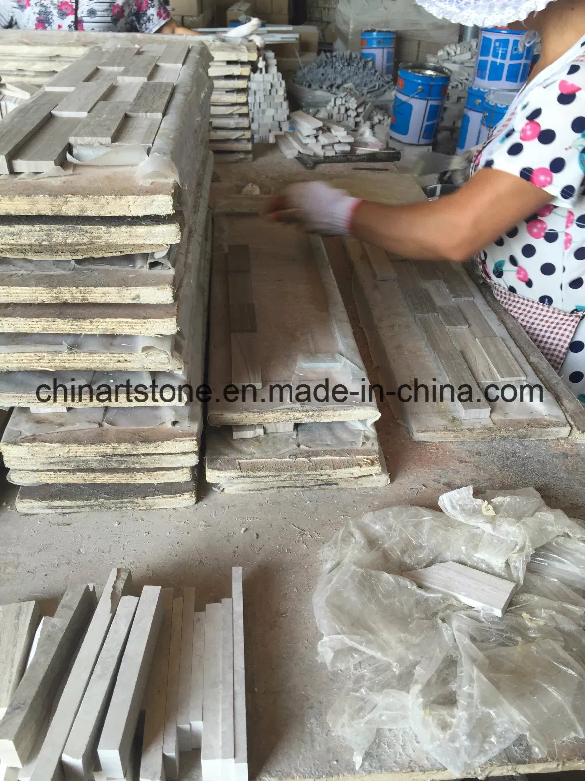 Мозаика из натурального мрамора для стен