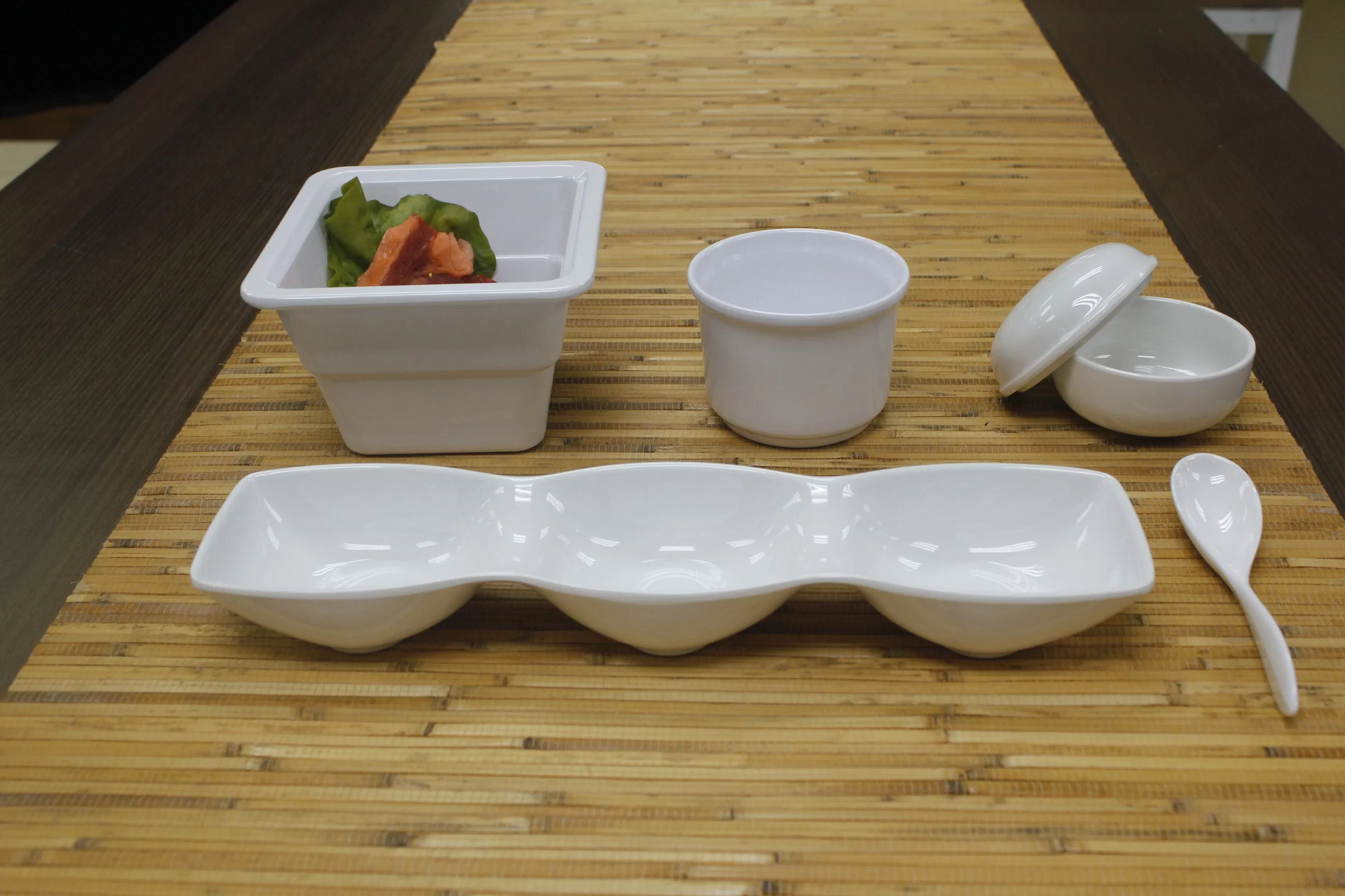3-Divided Sauce Dish Restaurant Hotel Melamine Tableware Large Divider Plate