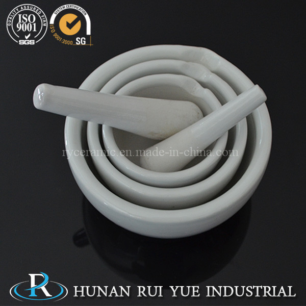 Фарфоровая ступка и пестик из оксида алюминия