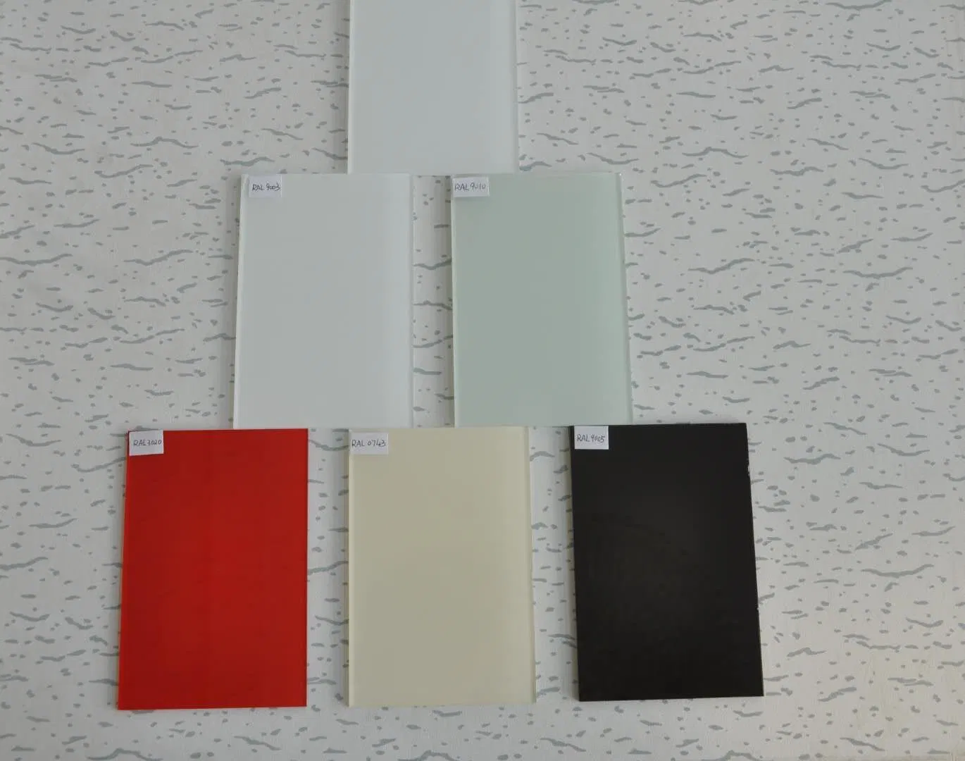 Black Back Painted Glass Lacquered Glass