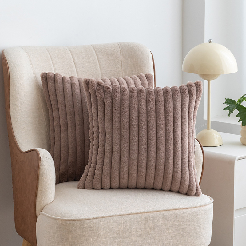 Manufactory Custom Super Soft Faux Fur Cushion Cover Shaggy Square Home Decor Strip Faux Fur Throw Pillow Cover for Living Room