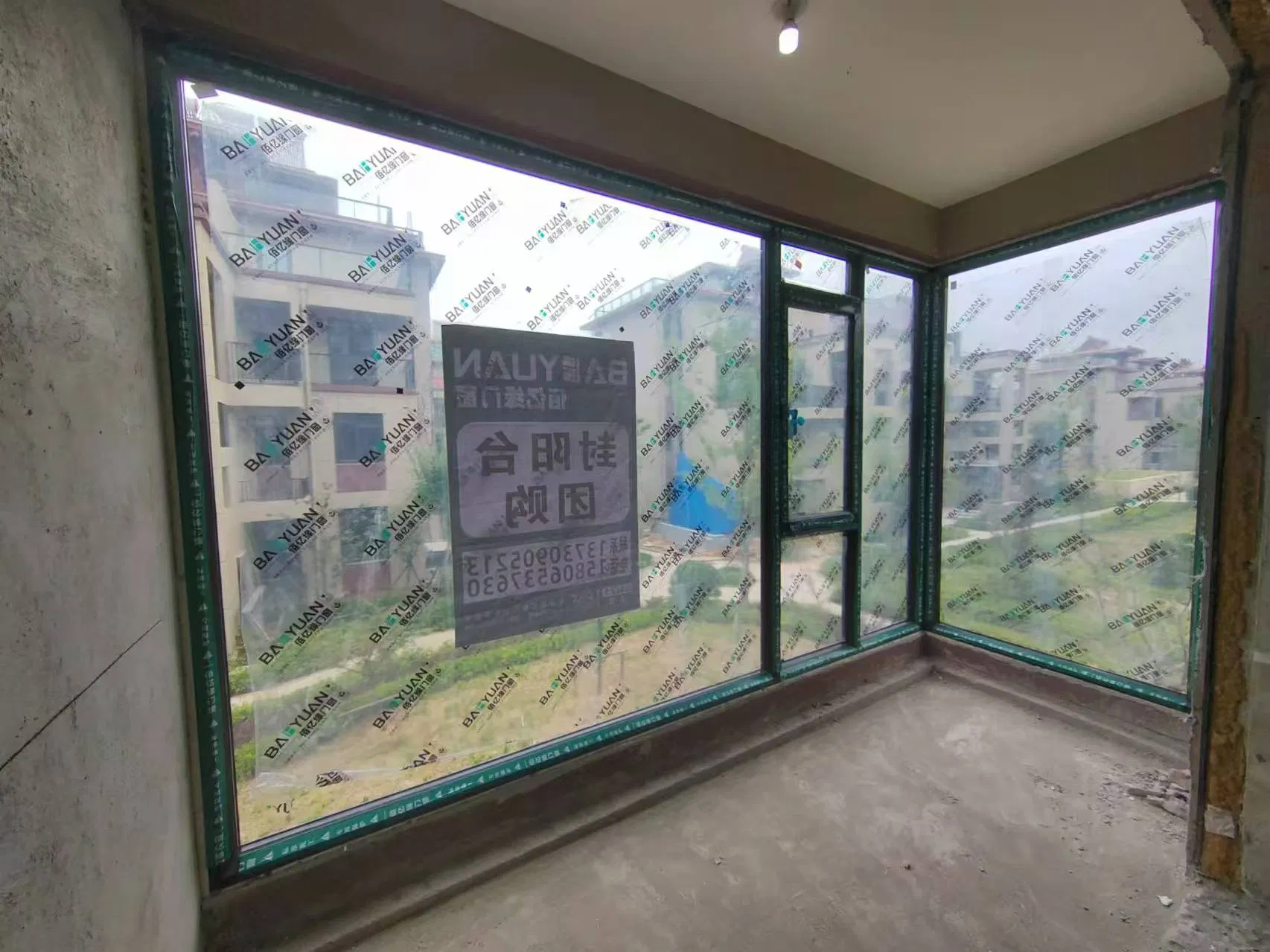 Hurricane Proof Anti-Dust Aluminium Double Glazing Glass Casement Window for Apartment and House