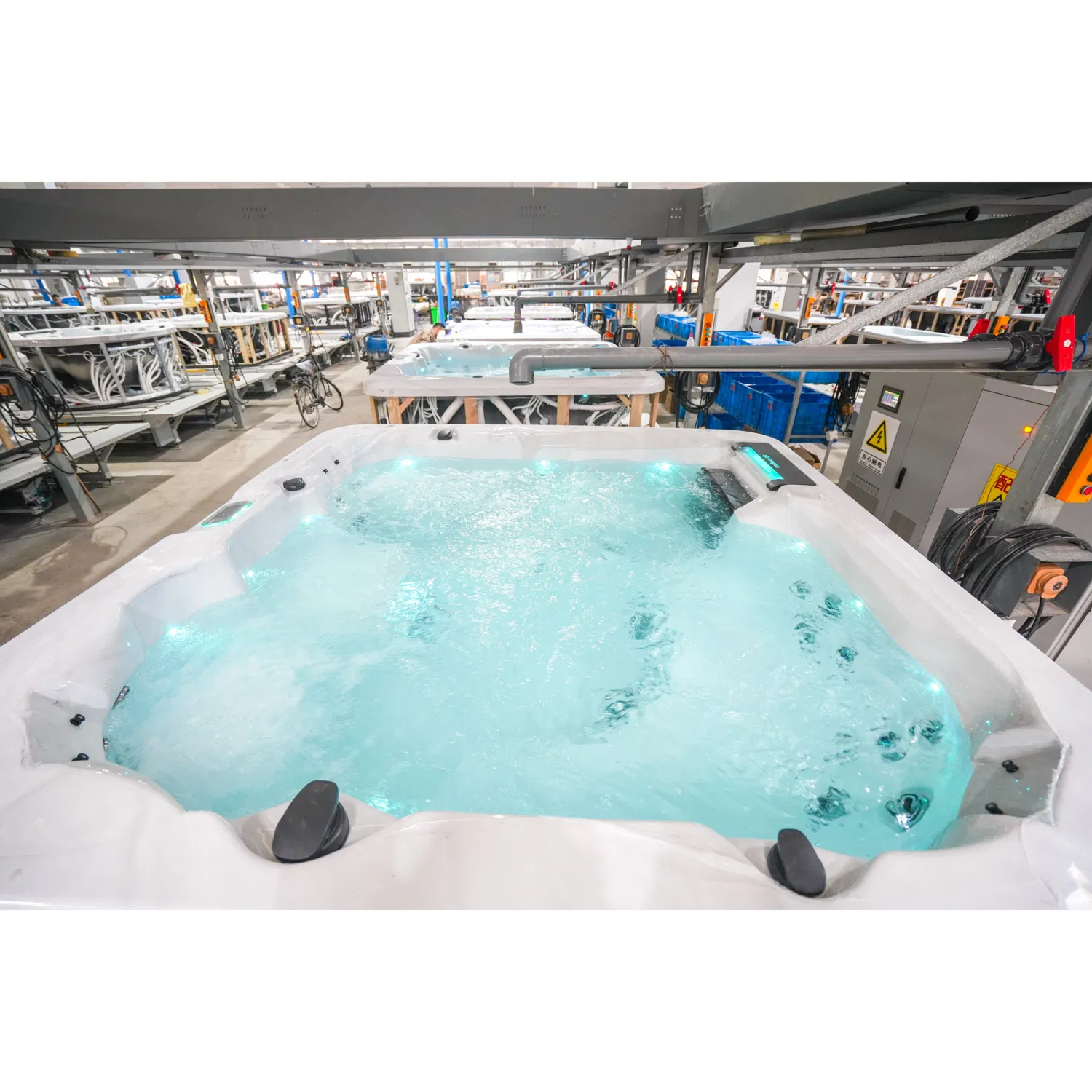 Гидромассажная ванна SPA на 3 персоны с системой Balboa