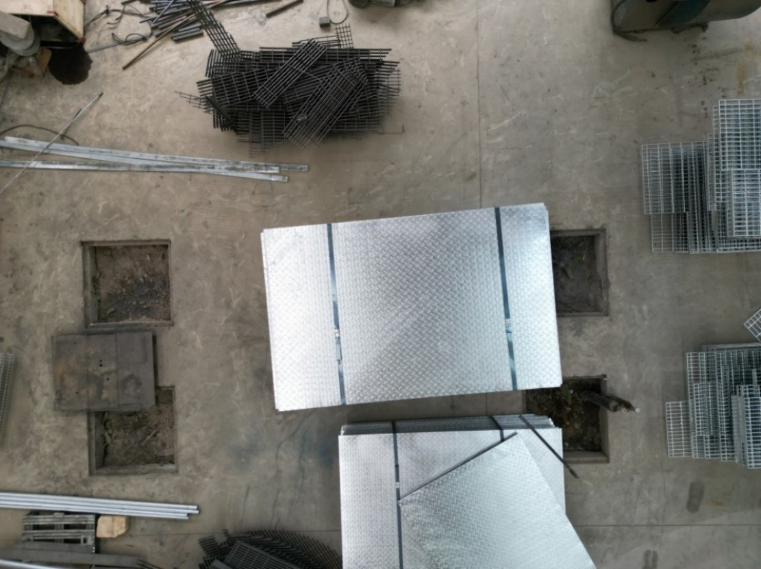 Hot Dipped Galvanized Industrial Project Platforms Steel Grid Grating Galvanized Steel Structure Walkway Platform Gratings