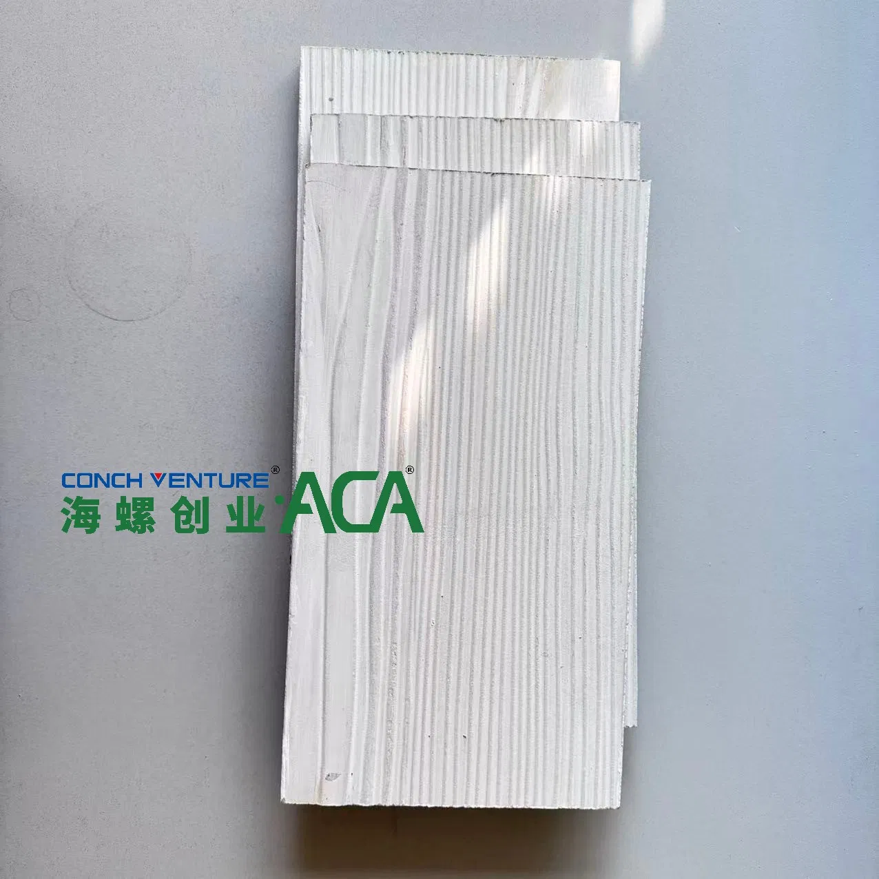 Anti-Corriosion Wood Grain Outdoor Decking for Park or Private Courtyard