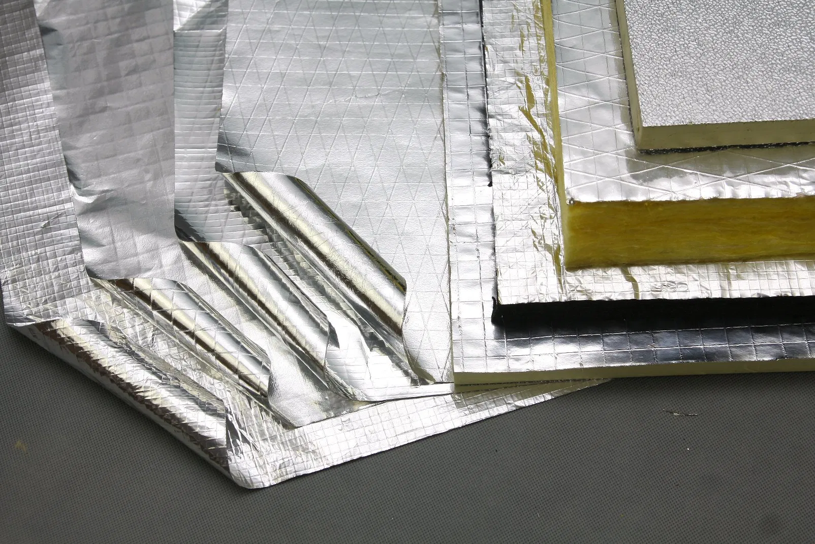 Flame-Retardant Foil-Glass Cloth Laminated with Fr Glue Alum Aluminum Foil Facing