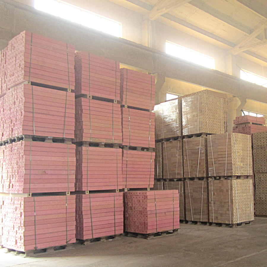 First-Class Composite Pallet Blocks Chipblock for Epal Use