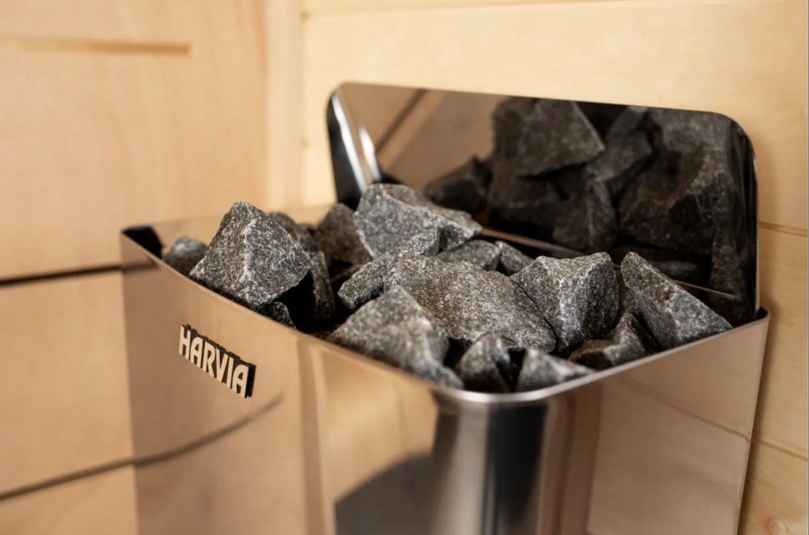 Электрический обогреватель Harvia The Wall для сауны