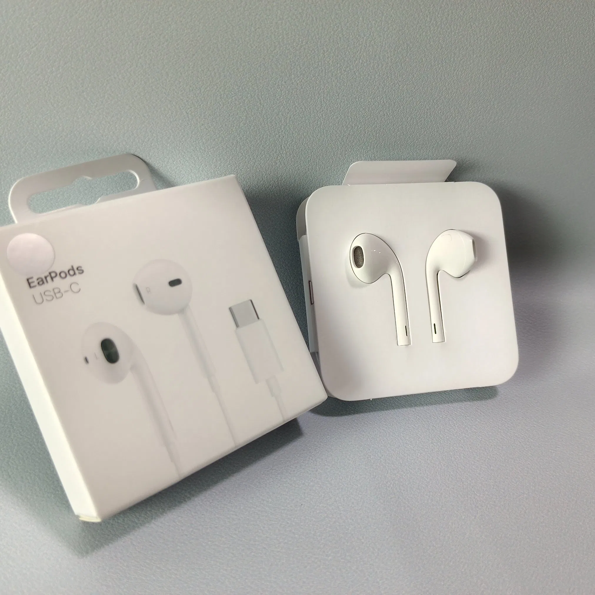 Наушники проводные USB-C Hi-Fi, белая классика