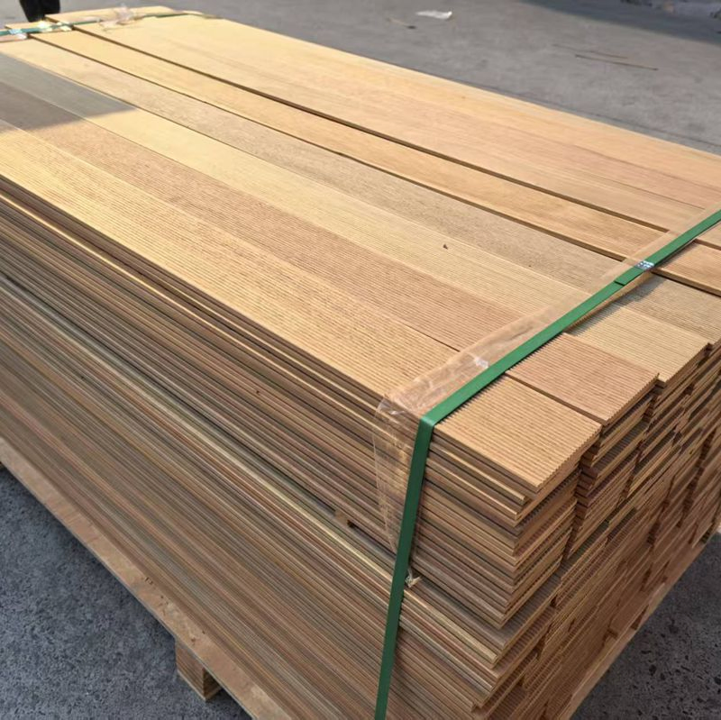 Wholesale Price of High-Quality Iroko Outdoor Decking /Outdoor Boards /External Solid Timber with Tongue &Groove