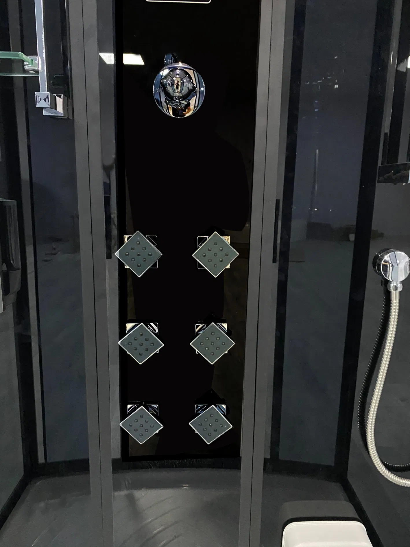 Innovative Smart Shower Room for Any Bathroom Style