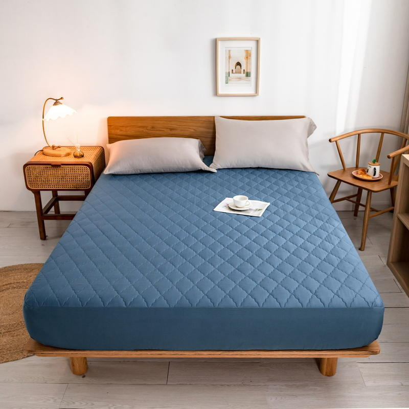 Class a Laminated Cotton Bedspread Thickened Mattress Protector Dust Cover