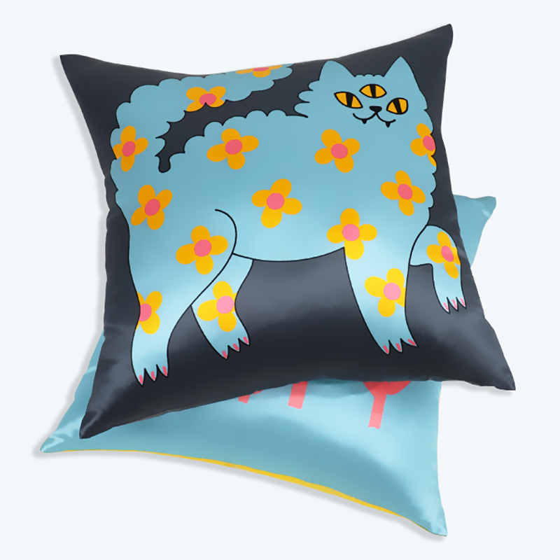 Custom Printed Comfortable Soft Square Silk Pillow Case