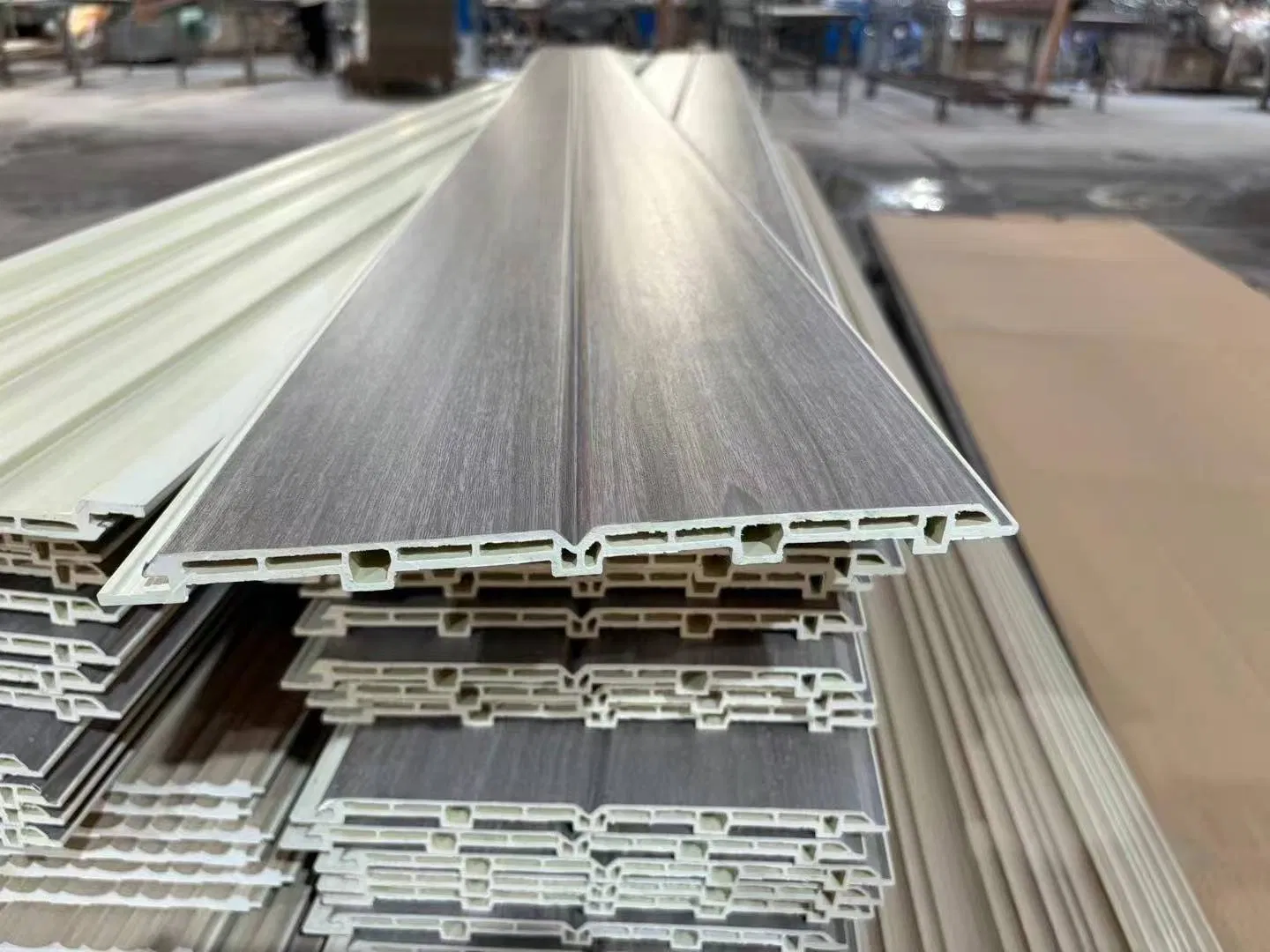 Wood Laminated Waterproof WPC Wall Cladding Board Fireproof Wood Laminated PVC Great Wall Louvre Panel for Indoor